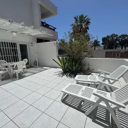 Eureka Big Terrace And Pool *