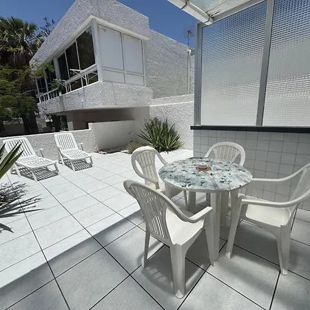 Eureka Big Terrace&pool Appartement *